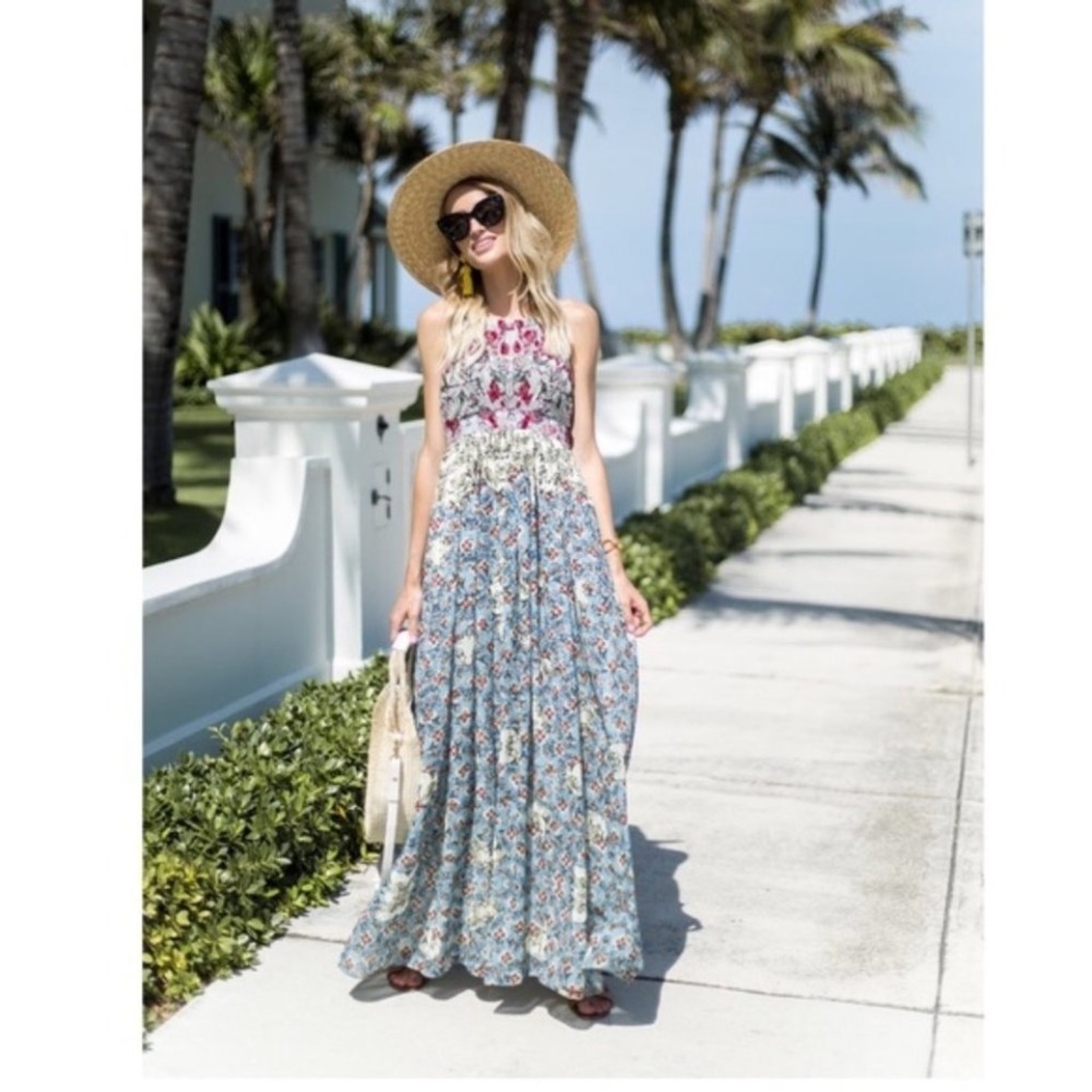 Adelise Beaded Halter
Dress • Bhanuni by Jyoti spring Anthropologie $400 formal